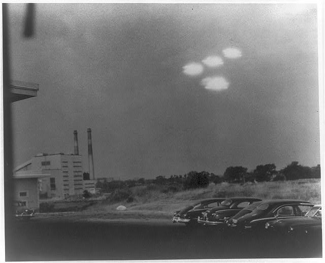 Salem Coast Guard UFO Photograph
