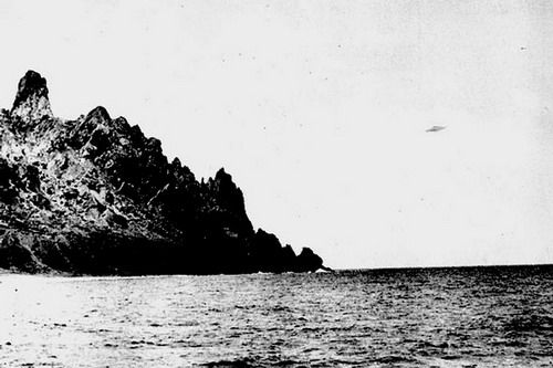 Trindade Island UFO Photos
